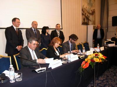 Акционерите в проектната компания за изграждане на междусистемата връзка Гърция – България подписаха основните принципи, които ще залегнат в споразумението развитие на проекта