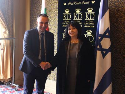 Министър Петкова се запозна с дейността на израелски енергийни компании 