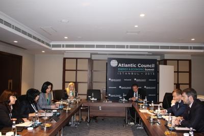 Министър Петкова участва в срещата на енергийните министри в рамките на срещата на върха на Атлантическия съвет в Истанбул