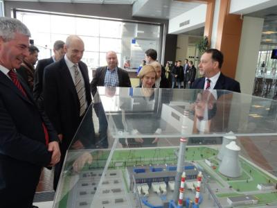Deputy Minister Nikolov and Ambassador Ries visited the power plants AES and Contour Global