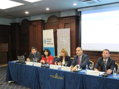 Министър Петкова и нейните заместник-министри участваха в конференцията "Енергийна стратегия за Европа - диверсификация и енергийна сигурност"