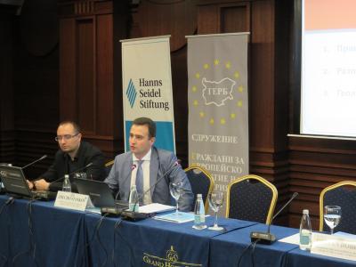 Заместник-министър Станков  представи етапа, на който се намира обявеният конкурс за търсене и проучване на нефт и газ в дълбоко Черно море