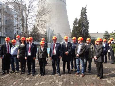 Зам.-министър Николов посети централите "AES Гълъбово" и "Контур Глобал Марица Изток 3"