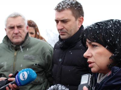 Министър Петкова: Полагат се всички усилия за максимално бързо възстановяване на електрозахранването