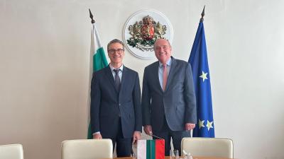 България се позиционира като ключов участник в енергийните диалози за бъдещето на отрасъла в региона