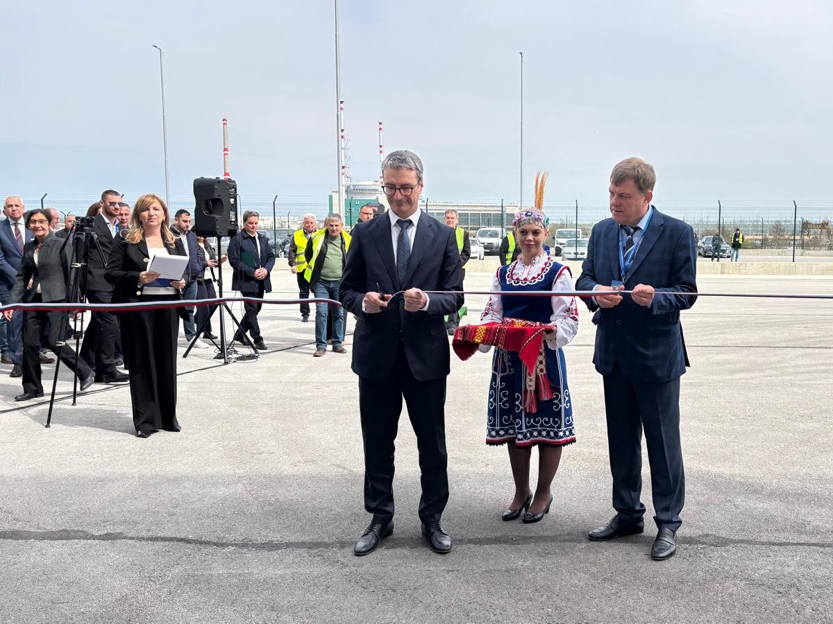 Министър Трайков: България вече разполага с едно от най-модерните съоръжения за безопасно управление и съхранение на ниско- и средноактивни отпадъци в Европа