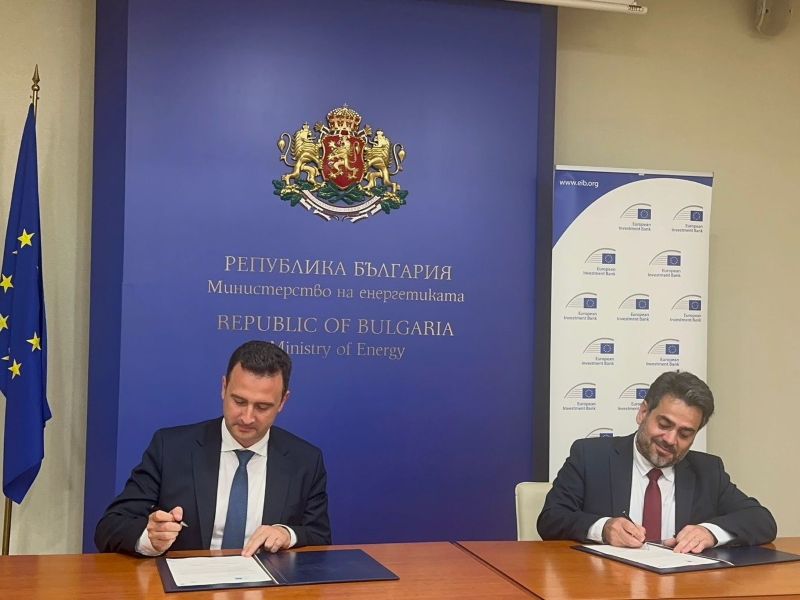 Министър Станков: Усилията за декарбонизация на стратегическия комплекс „Марица-изток“ са ключови за устойчивото му развитие
