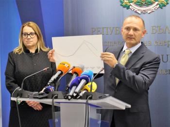 Министър Христов: "Булгаргаз" смени изцяло подхода за доставка на газ и това спестява 200 млн. лв. месечно