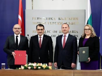 Булгаргаз и Боташ подписаха споразумение за достъп до газопреносната мрежа и терминалите за втечнен газ в Турция